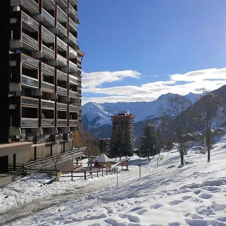 Apartment Renove Skis Aux Pieds Pour 3 Personnes *